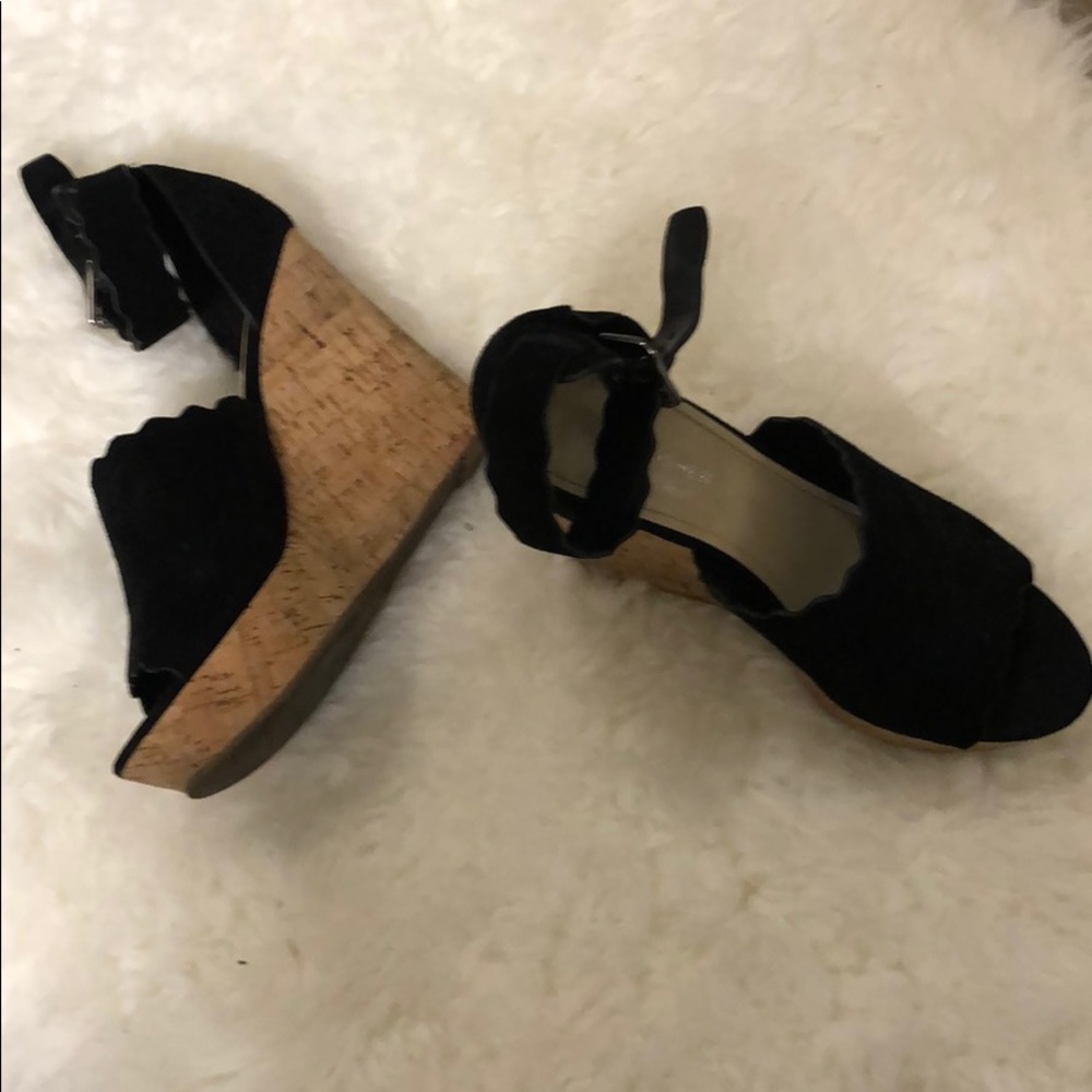 Marc Fisher Wedges